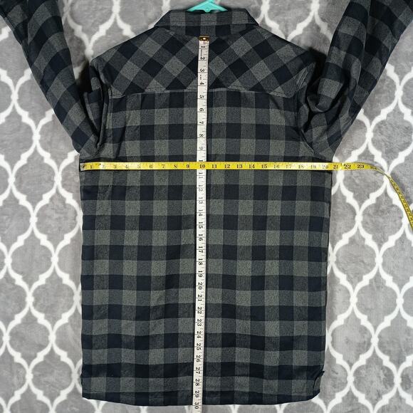 Quiksilver Jacket Mens Medium Black Gray Reversible Quilted Snap Shacket Plaid - Picture 3 of 10